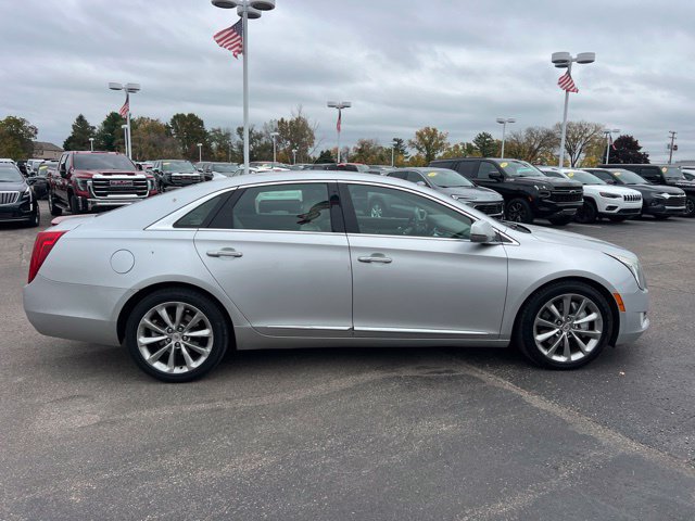 Used 2013 Cadillac XTS Luxury w/ Driver Awareness Package FWD image 4