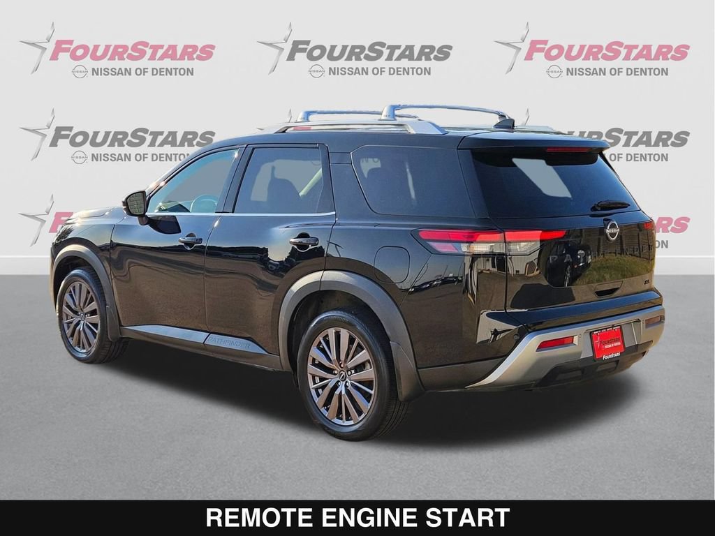 Used 2024 Nissan Pathfinder SL w/ SL Premium Package FWD image 7