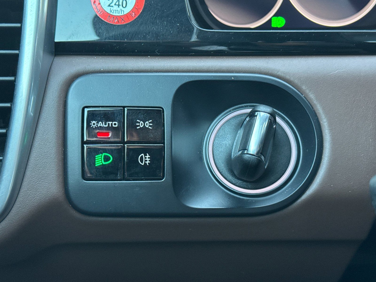 Used 2021 Porsche Cayenne Turbo S image 23