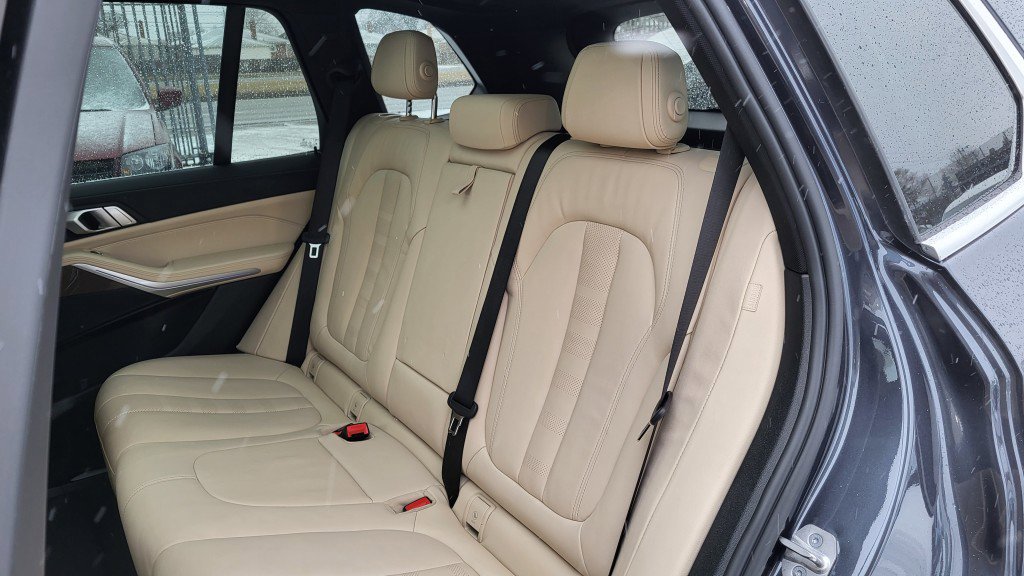 Used 2022 BMW X5 xDrive40i image 25