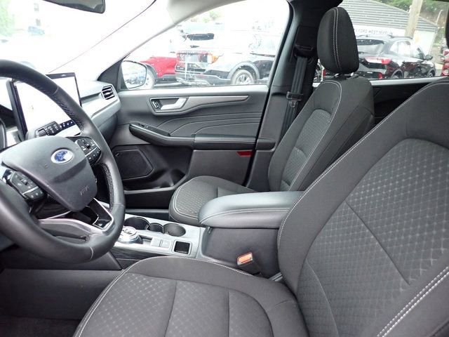 Certified 2024 Ford Escape Active w/ Tech Pack #2 AWD/4WD image 16