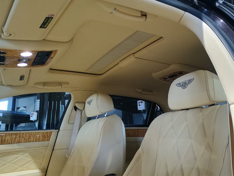 Used 2016 Bentley Flying Spur V8 AWD/4WD image 18