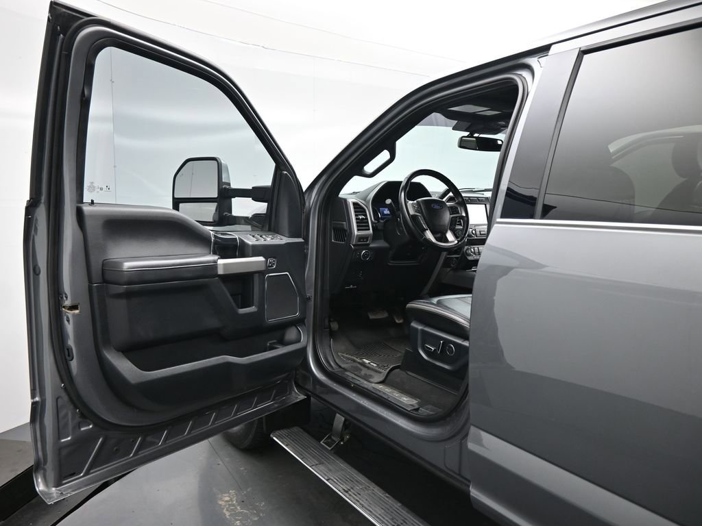 Certified 2021 Ford F350 Platinum image 9