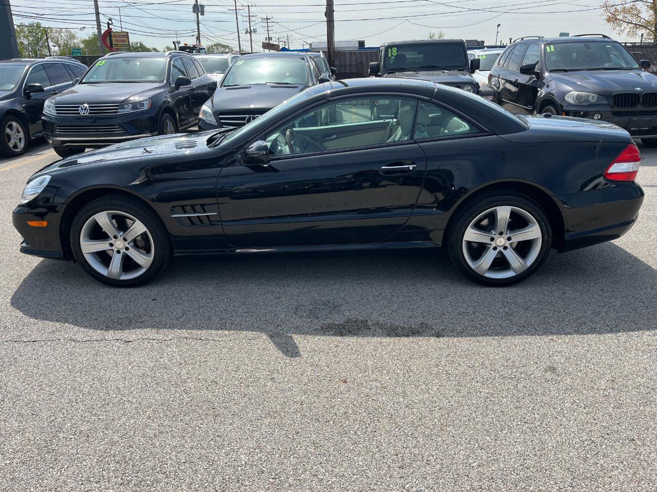 Used 2009 Mercedes-Benz SL 550 image 2