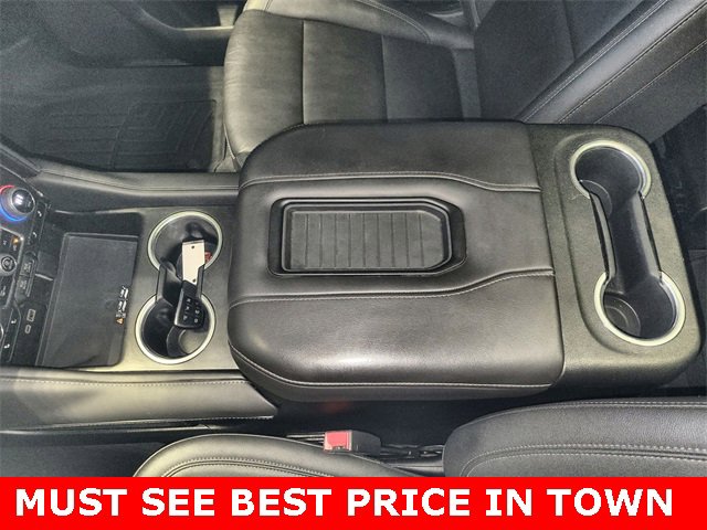 Used 2023 Chevrolet Tahoe Z71 w/ Luxury Package image 21