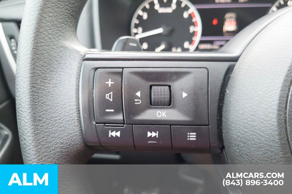 Used 2024 Nissan Rogue S image 30