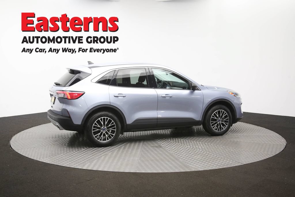 Used 2022 Ford Escape SE w/ Convenience Package FWD image 46