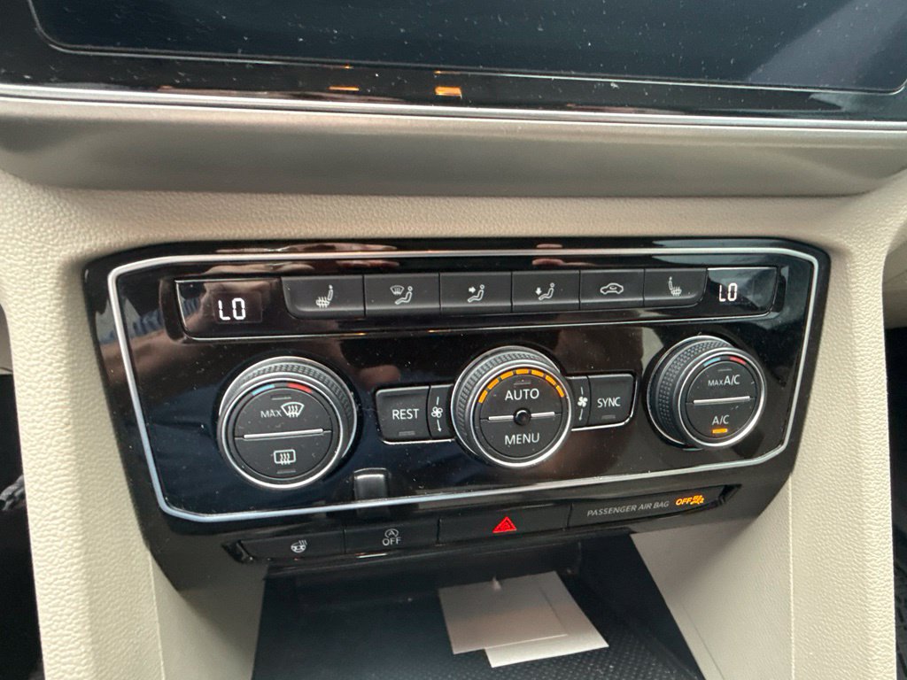 Used 2019 Volkswagen Atlas SEL FWD image 17