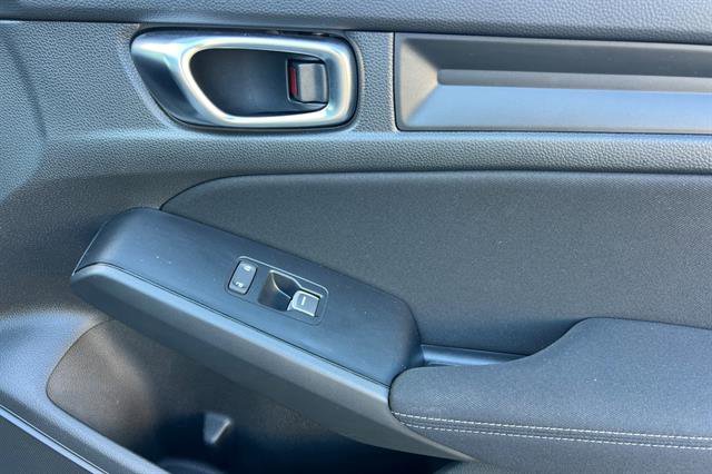 Used 2025 Honda Civic Sport image 20