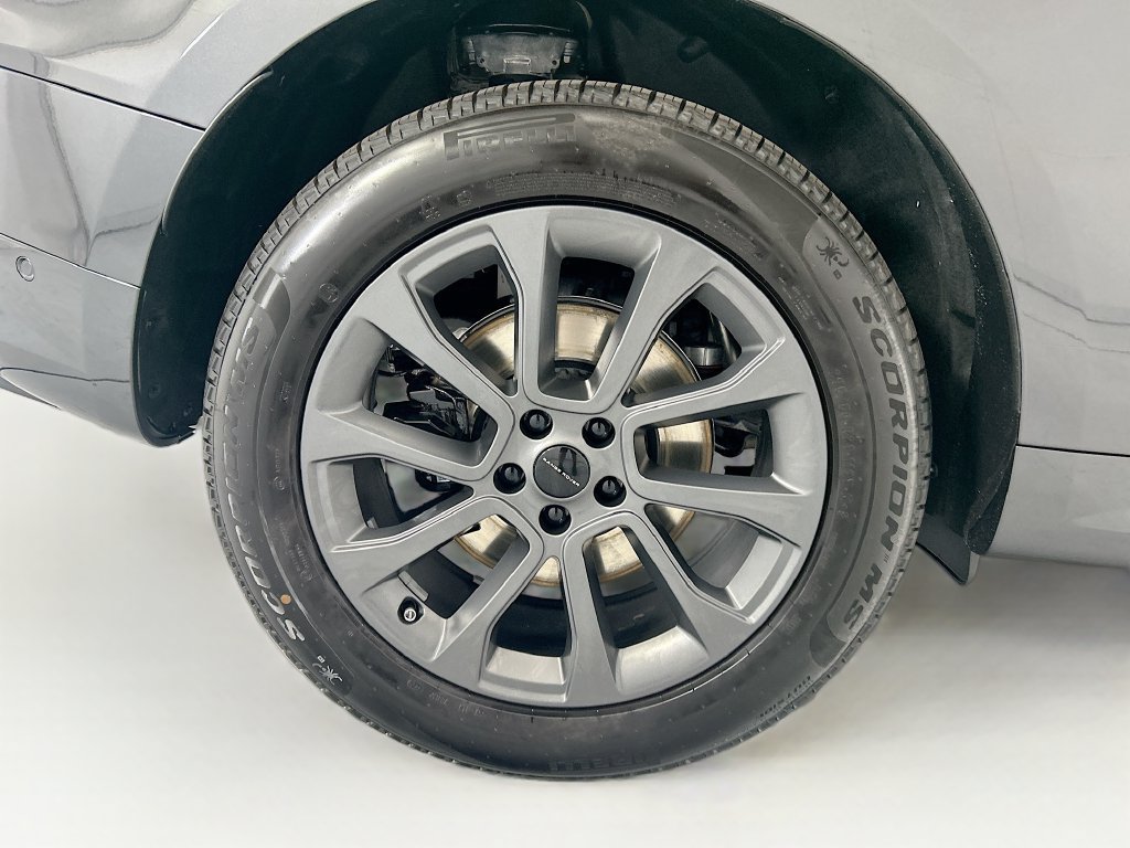 New 2026 Land Rover Range Rover Sport Dynamic SE AWD/4WD image 32