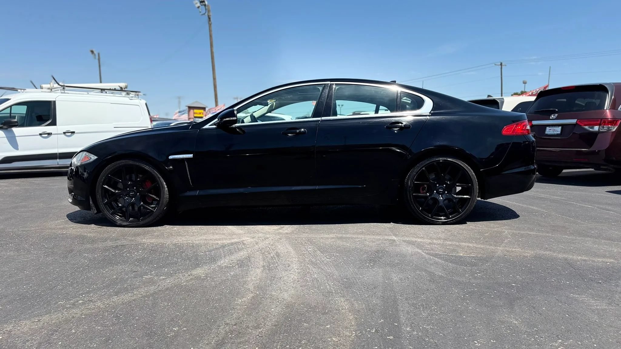 Used 2015 Jaguar XF Portfolio RWD image 7