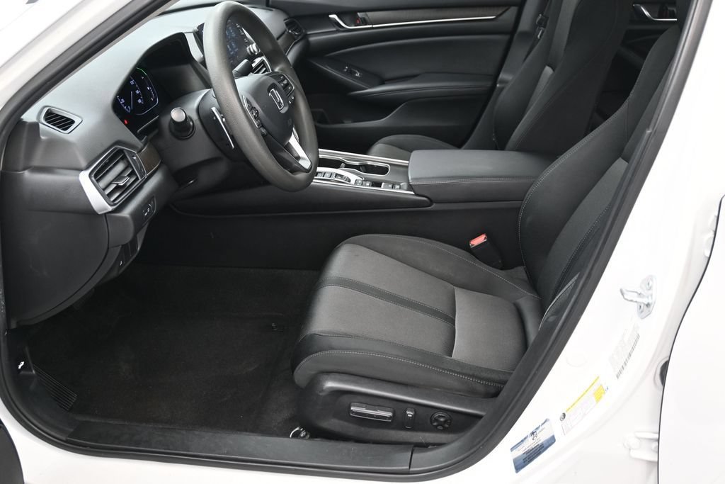 Used 2021 Honda Accord EX image 17