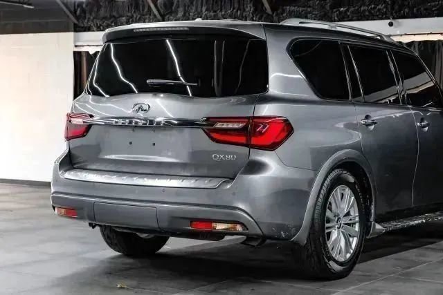 Used 2020 INFINITI QX80 Luxe w/ Proassist Package RWD image 12