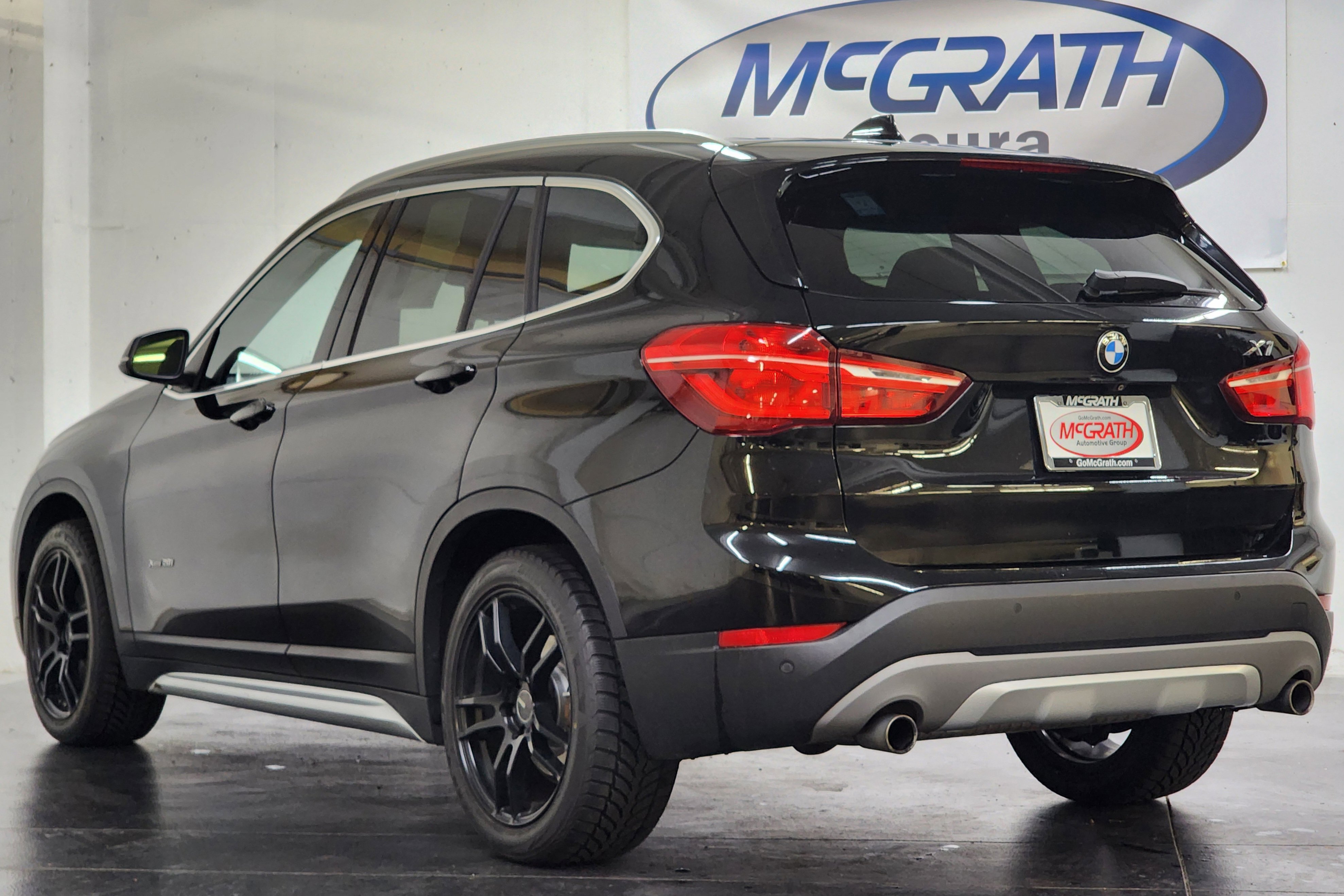 Used 2017 BMW X1 xDrive28i image 8