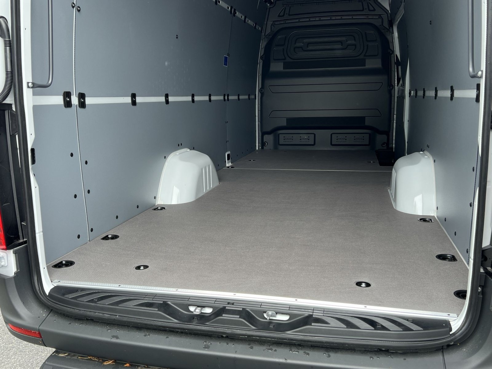 New 2026 Mercedes-Benz Sprinter 2500 image 32