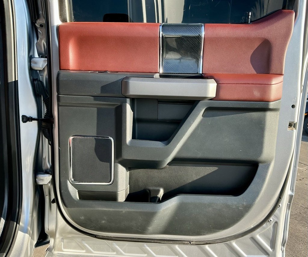 Used 2022 Ford F350 Platinum image 27
