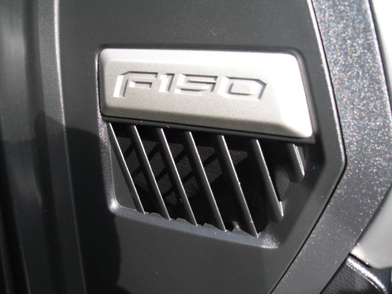 Used 2016 Ford F150 Platinum w/ Equipment Group 701A Luxury image 68