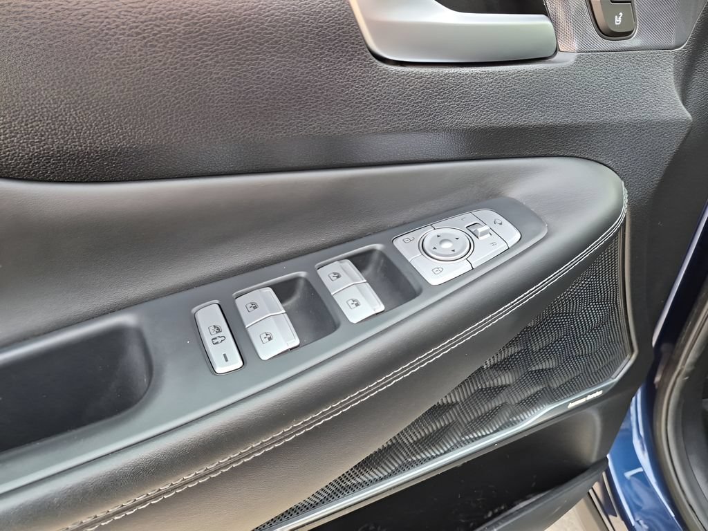 Used 2021 Hyundai Santa Fe Calligraphy AWD/4WD image 30
