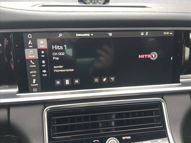 Used 2018 Porsche Panamera 4 image 14