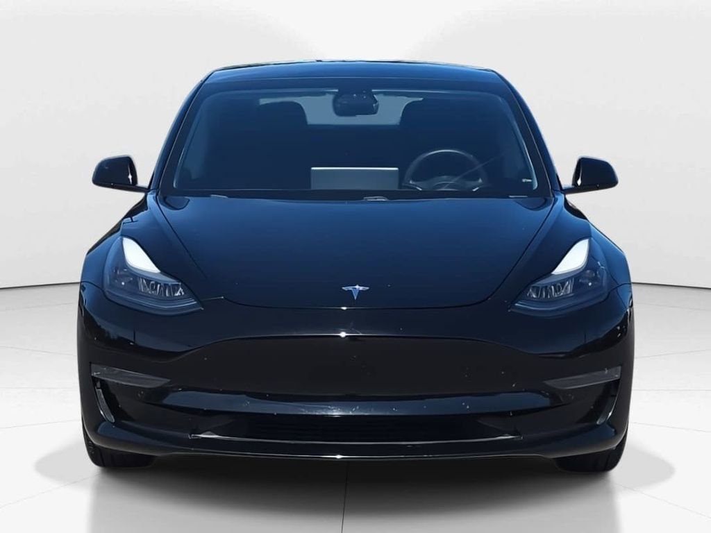 Used 2021 Tesla Model 3 Standard Range Plus image 11