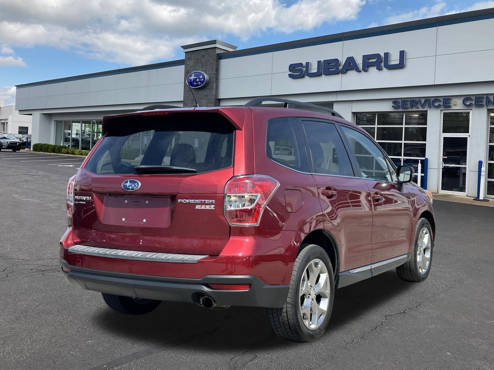 Used 2015 Subaru Forester 2.5i Touring w/ Eyesight & Navigation System AWD/4WD image 7