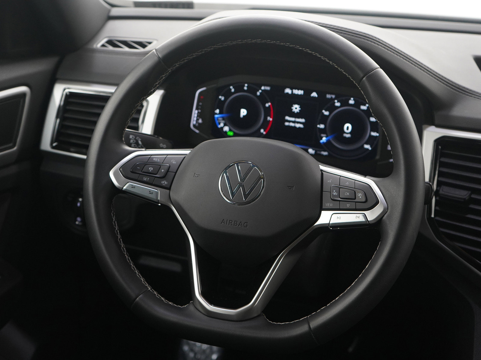 Used 2023 Volkswagen Atlas Cross Sport SE image 16