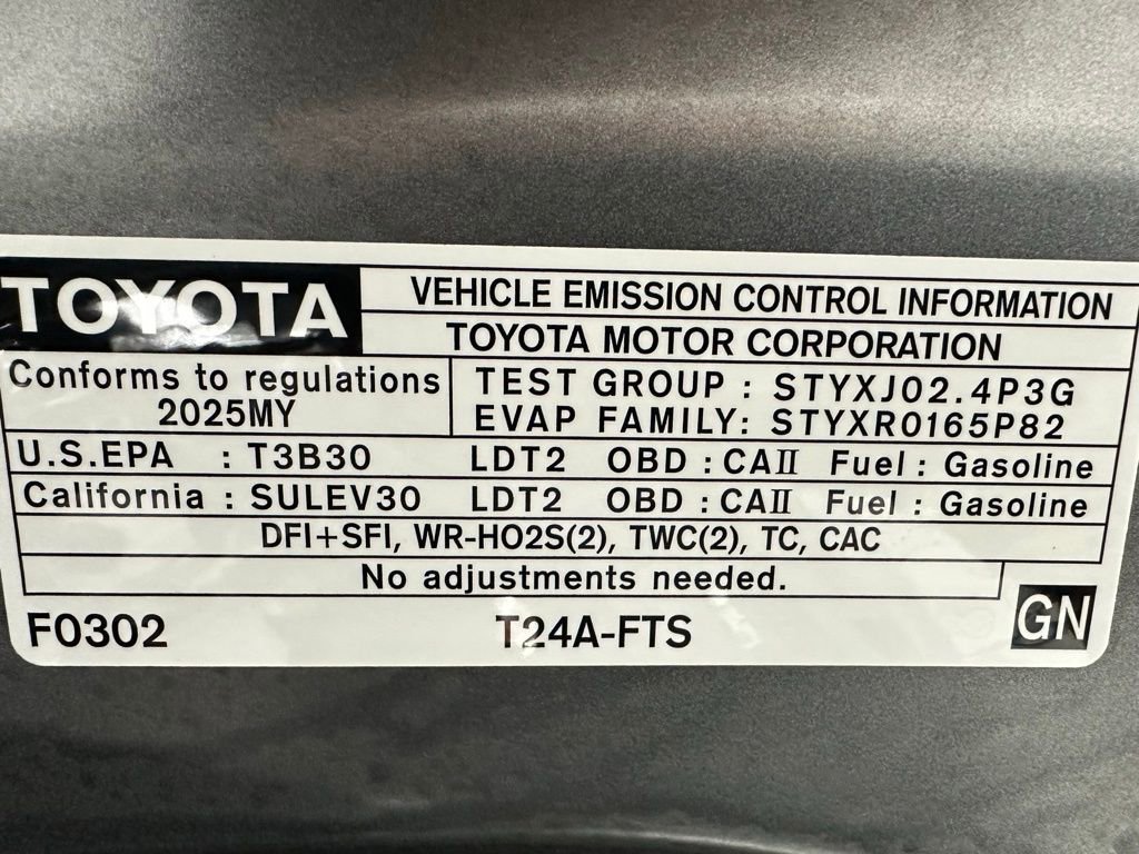 Used 2025 Toyota Highlander XLE image 75