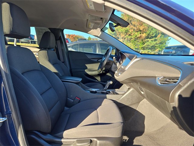 Used 2020 Chevrolet Malibu LT image 15
