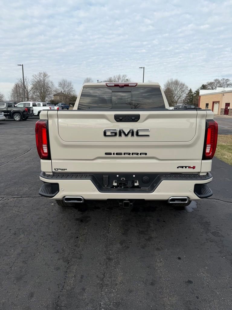 New 2026 GMC Sierra 1500 AT4 w/ AT4 Premium Package image 3