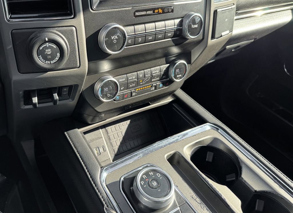 Used 2021 Ford Expedition XLT AWD/4WD image 25