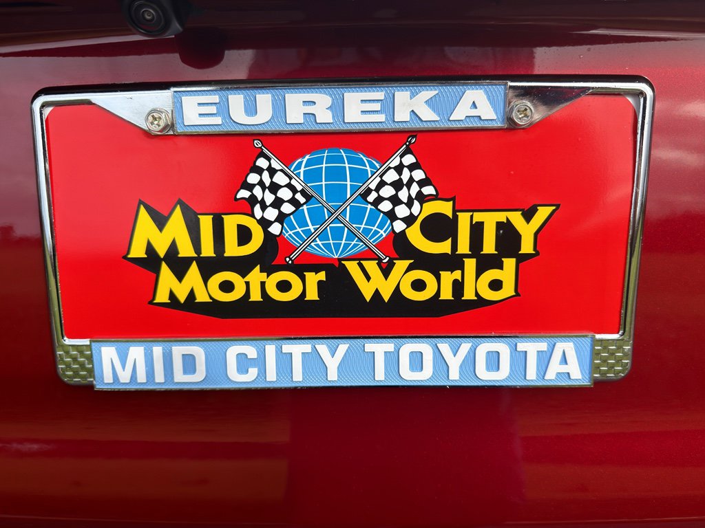 New 2025 Toyota RAV4 XLE w/ Convenience Package image 2