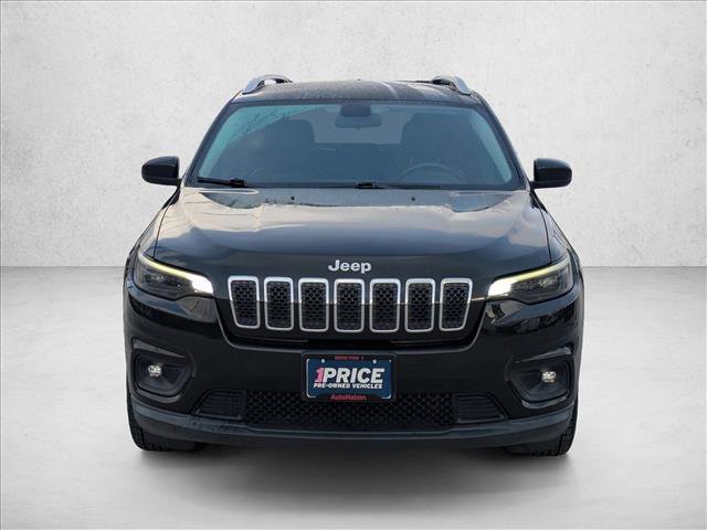 Used 2019 Jeep Cherokee Latitude Plus image 2