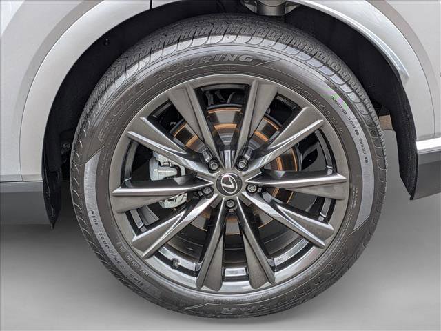 Used 2024 Lexus RX 350 F Sport w/ Convenience Package image 23