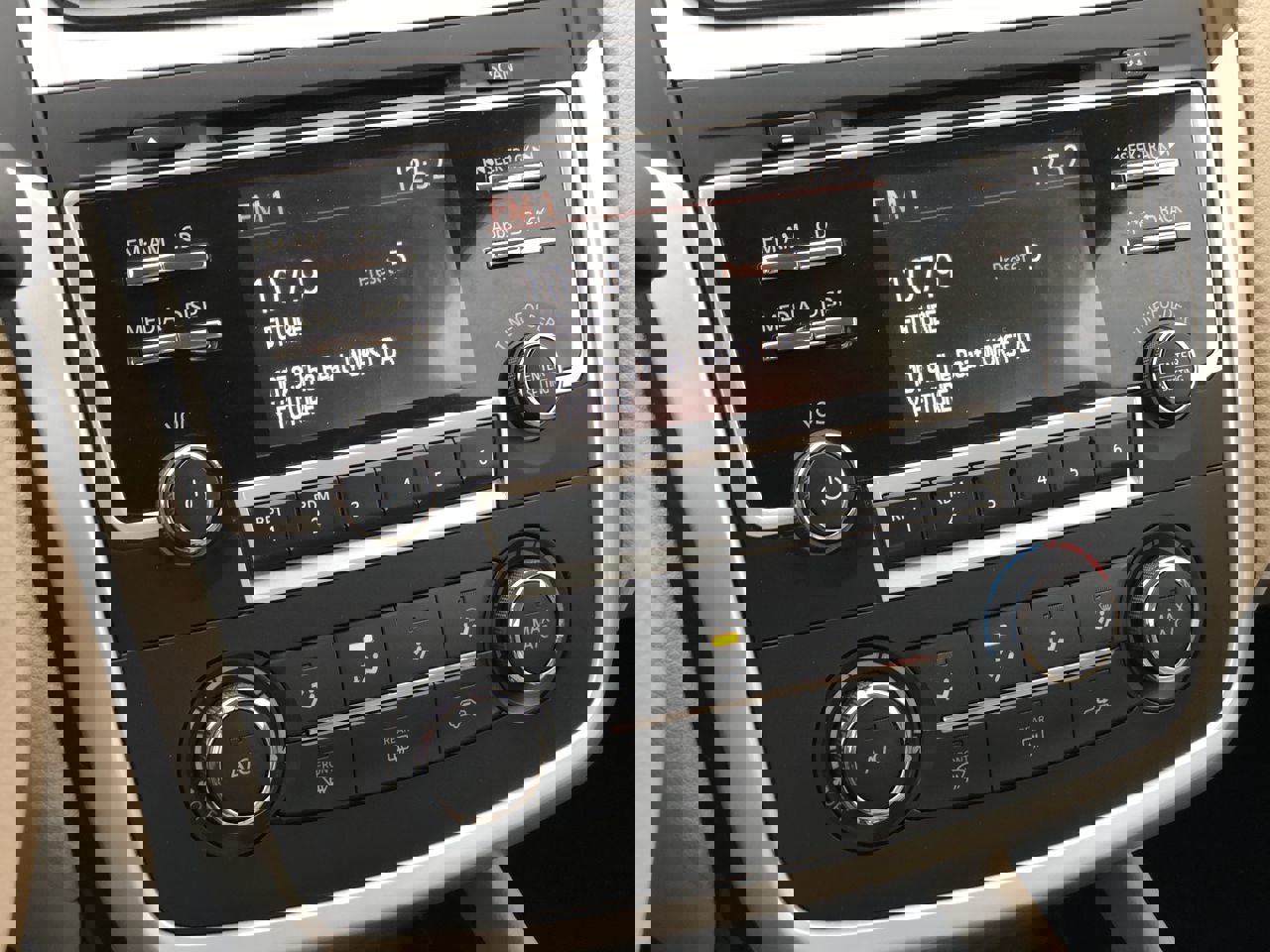 Used 2016 Nissan Altima 2.5 S w/ Power Driver Seat Package image 18