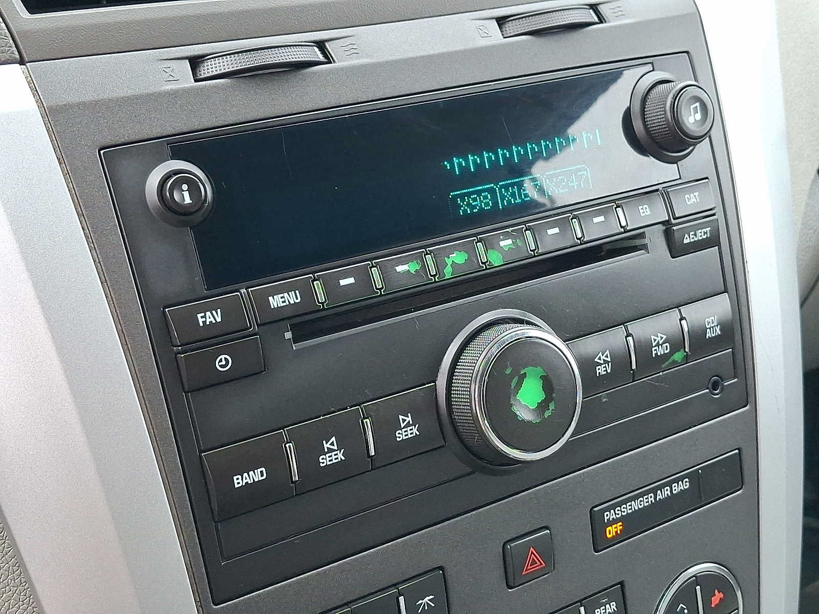 Used 2010 Chevrolet Traverse LT w/ Personal Connectivity Package FWD image 17