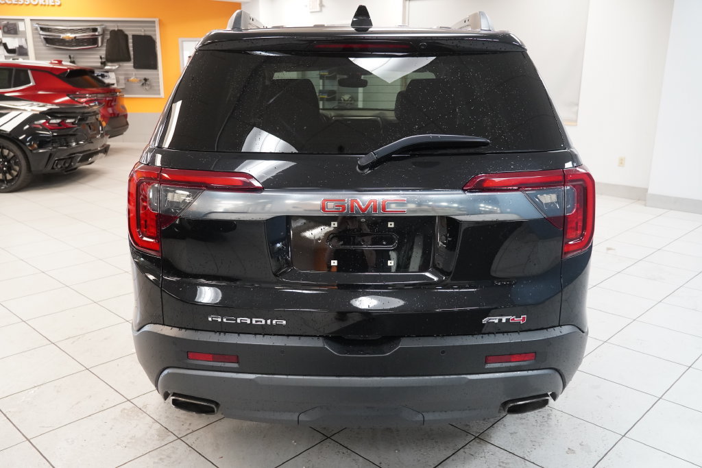 Used 2021 GMC Acadia AT4 w/ LPO, Floor Liner Package AWD/4WD image 11