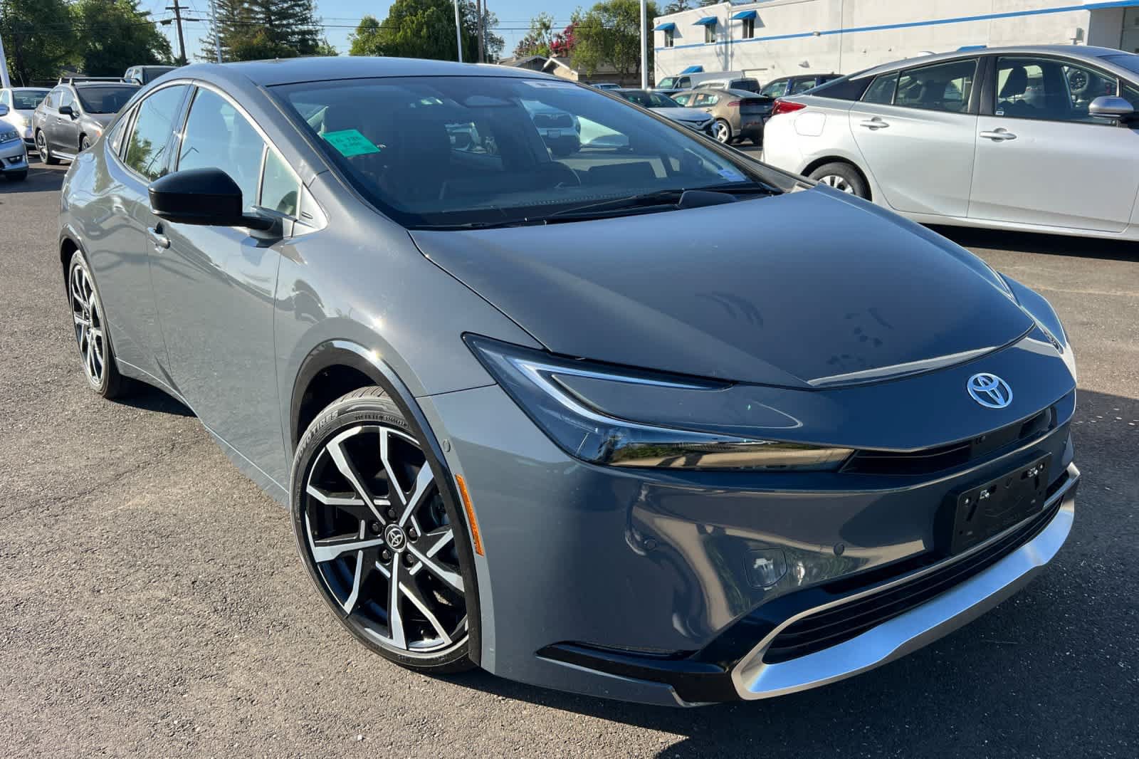 Used 2024 Toyota Prius Prime Premium w/ Advanced Technology Package FWD image 3