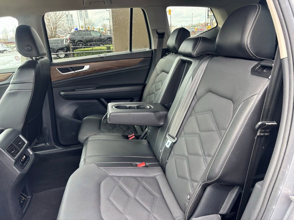 Used 2024 Volkswagen Atlas SE image 8