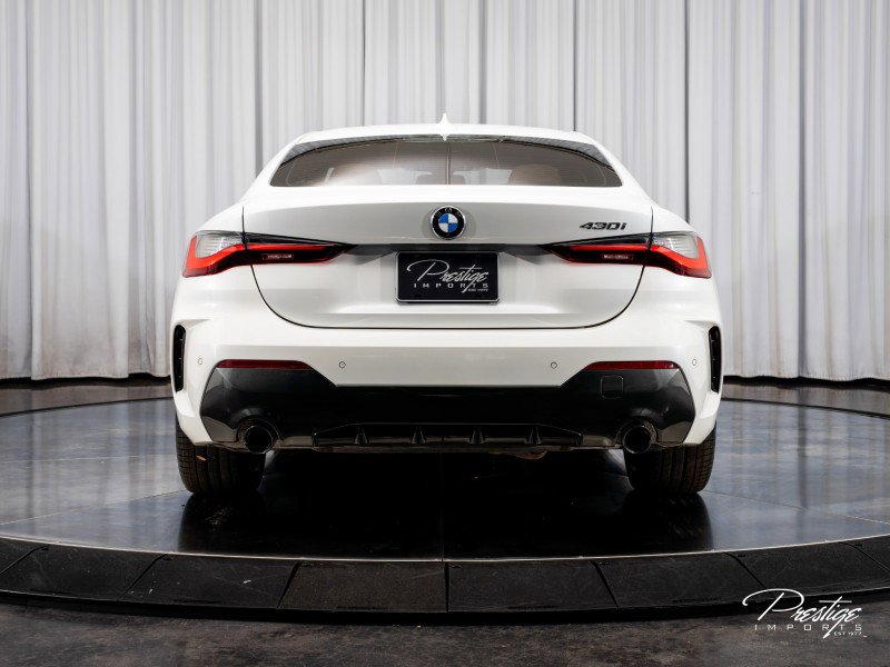 Used 2021 BMW 430i Coupe w/ M Sport Package image 10