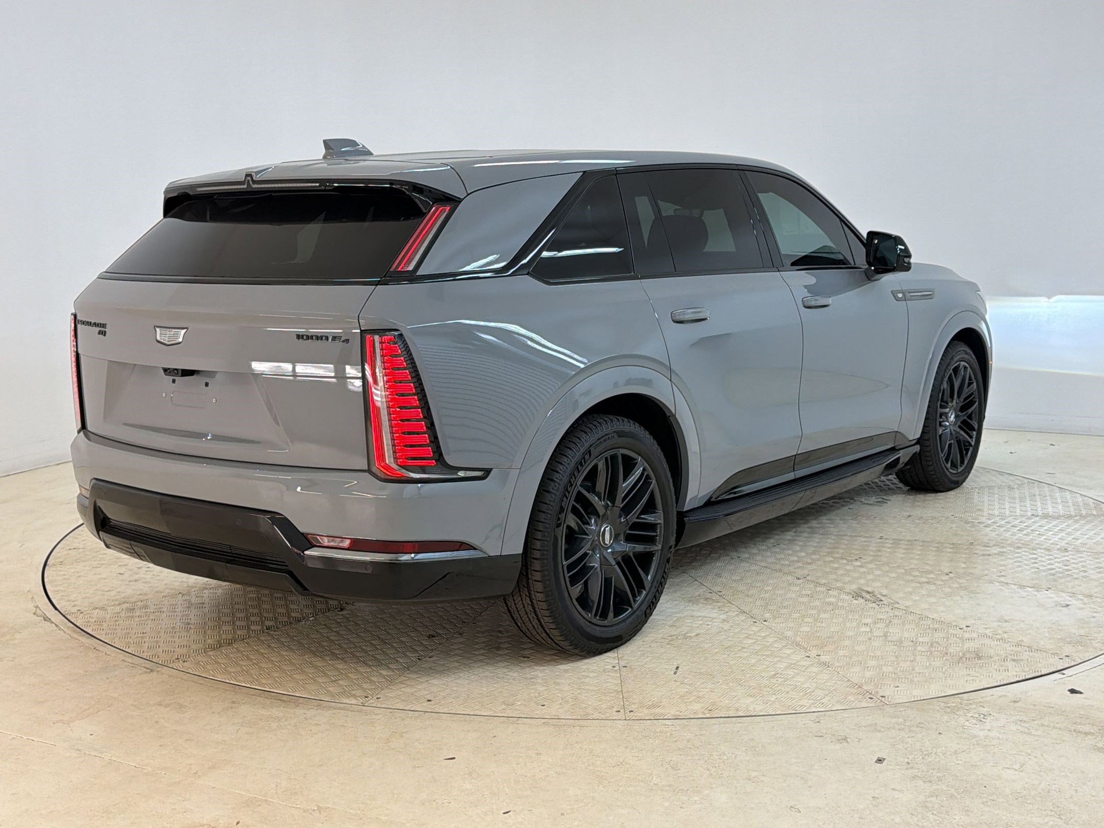 New 2026 Cadillac Escalade IQ Sport 2 w/ LPO, ONYX Package image 9