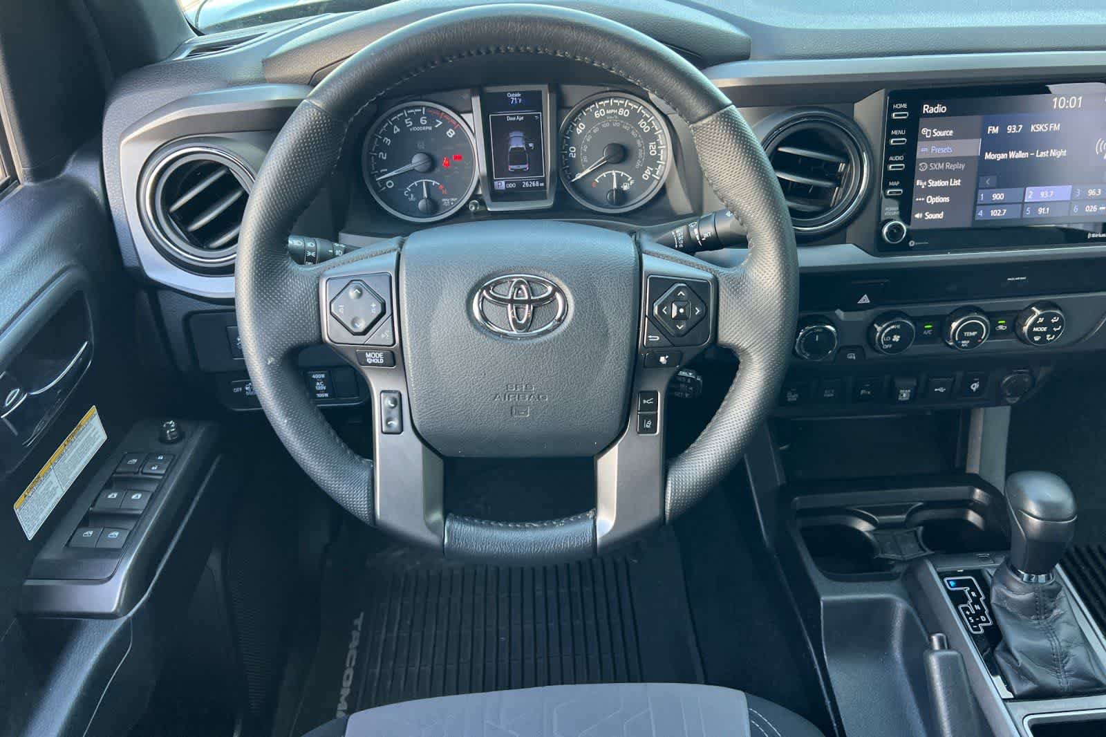 Used 2020 Toyota Tacoma TRD Off-Road w/ Technology Package image 16
