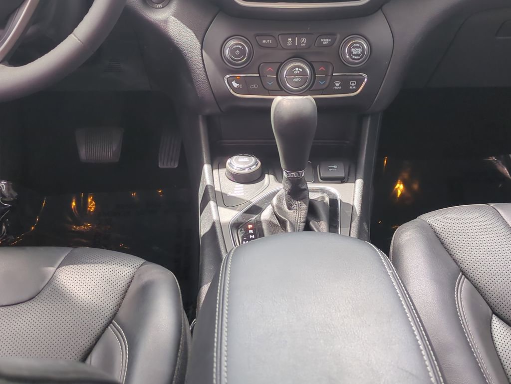 Used 2022 Jeep Cherokee Limited w/ Elite Package image 21