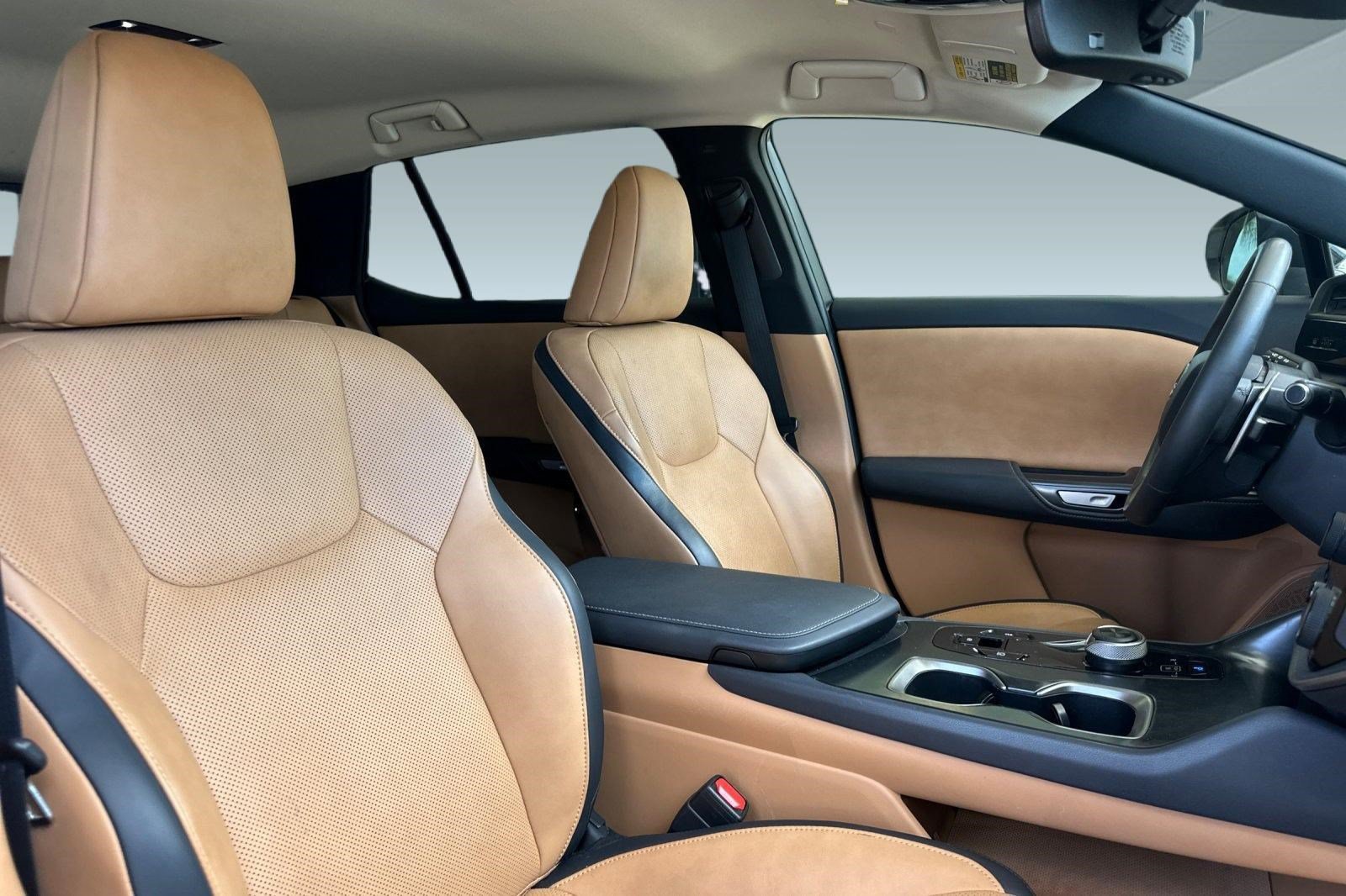 Certified 2025 Lexus RZ 450e AWD/4WD image 34