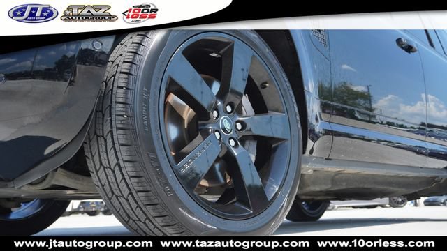 Used 2023 Land Rover Defender 110 X-Dynamic SE AWD/4WD image 4