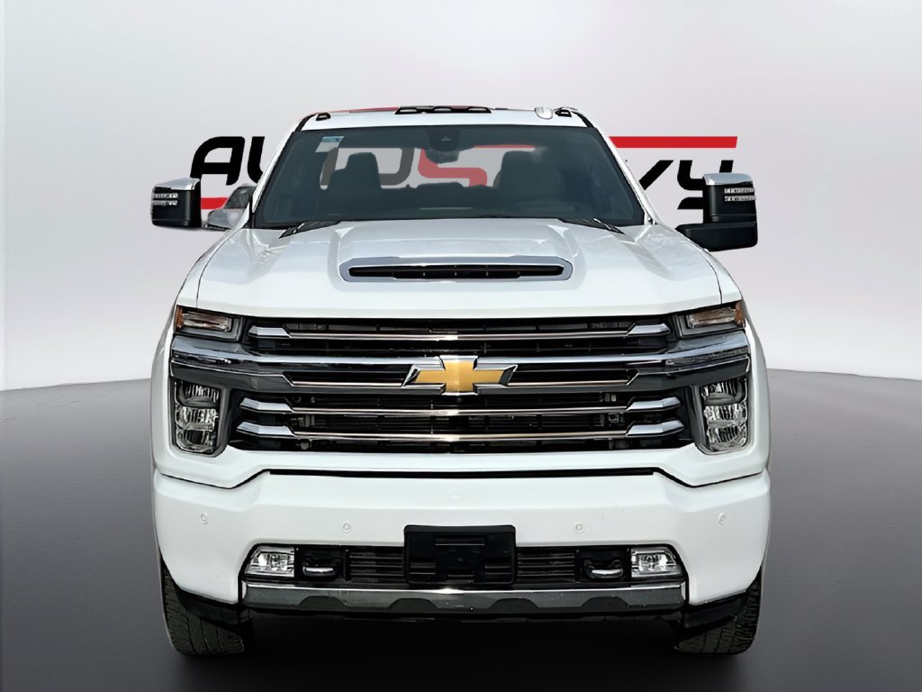 Used 2022 Chevrolet Silverado 3500 High Country w/ Z71 Off-Road Package AWD/4WD image 2
