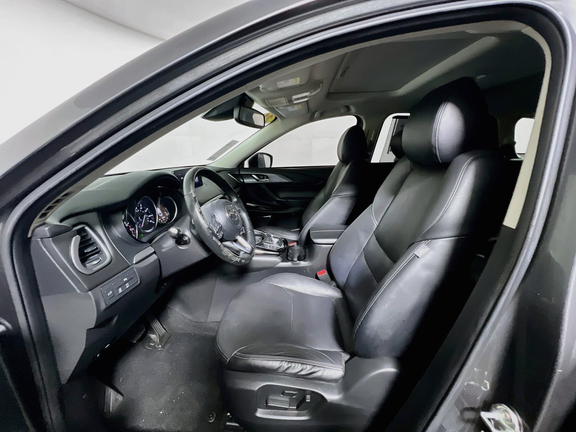 Used 2021 MAZDA CX-9 Touring w/ Touring Premium Package FWD image 14