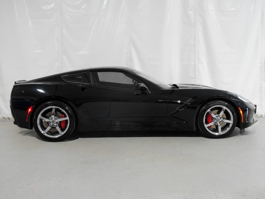 Used 2014 Chevrolet Corvette Stingray Coupe w/ 3LT Preferred Equipment Group RWD image 7
