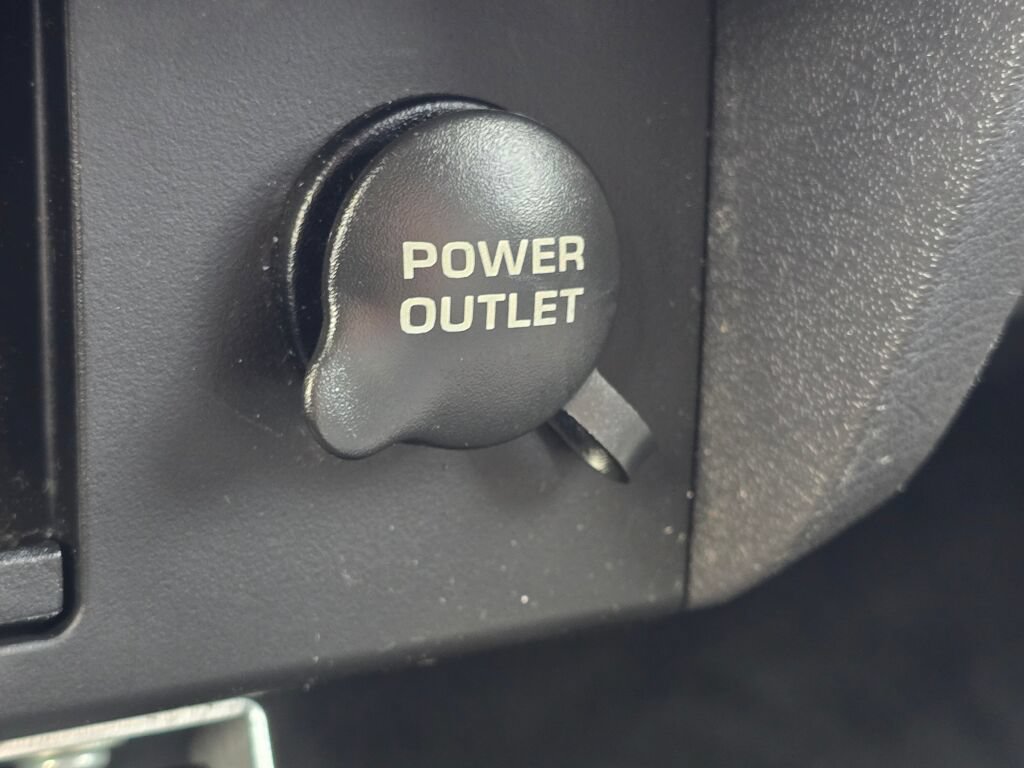 Used 2011 Dodge Dakota Big Horn w/ Skid Plate Group AWD/4WD image 27