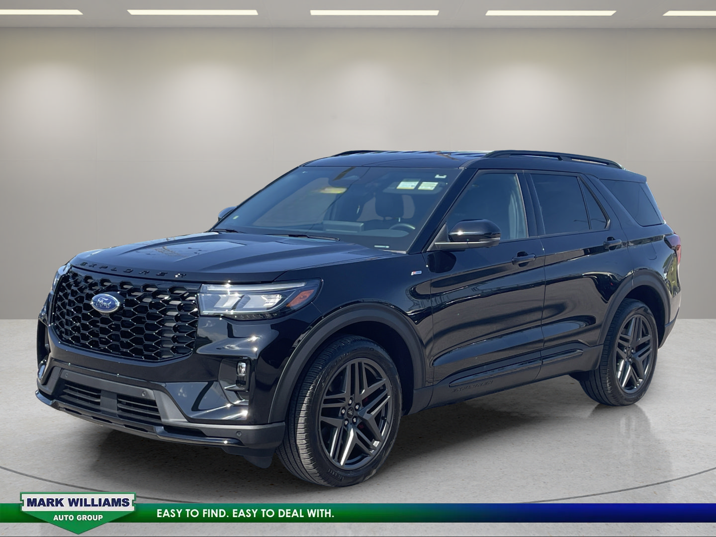 Used 2025 Ford Explorer ST-Line w/ ST-Line Street Pack AWD/4WD image 7