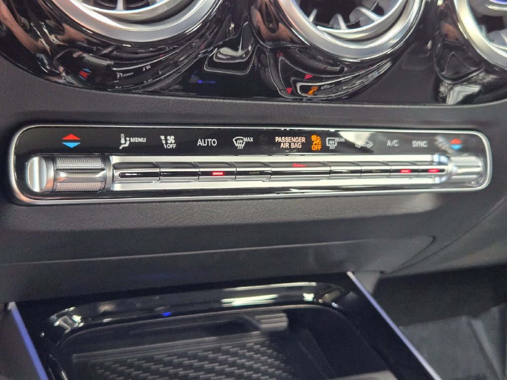 New 2026 Mercedes-Benz GLA 35 AMG 4MATIC image 27